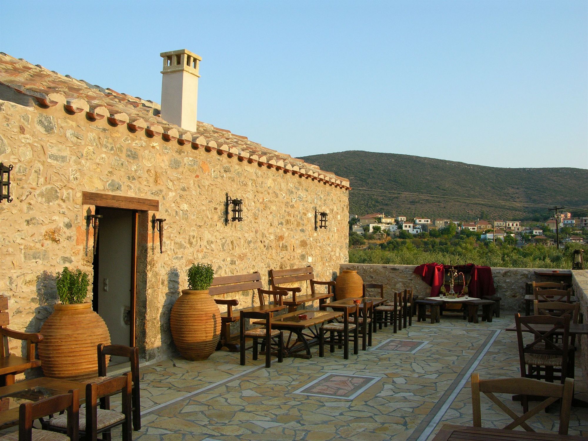 Liotrivi Historical Mansion And Boutique Hotel Монемвазия Экстерьер фото