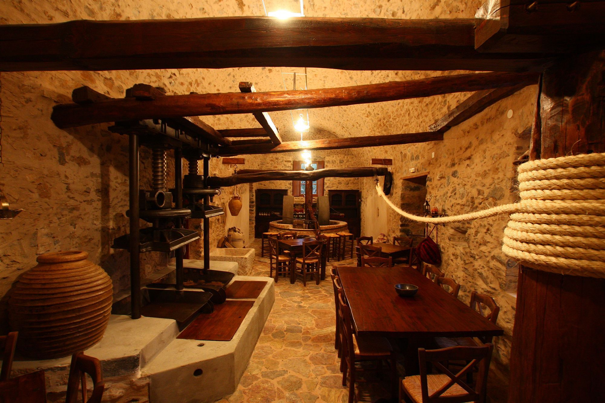 Liotrivi Historical Mansion And Boutique Hotel Монемвазия Экстерьер фото